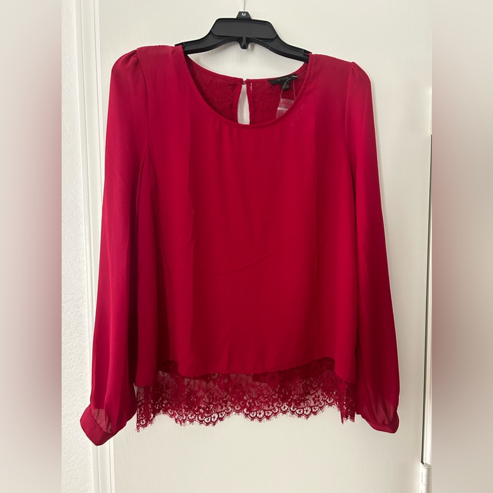 Women's Red Lace-Hem Long Sleeve Blouse
